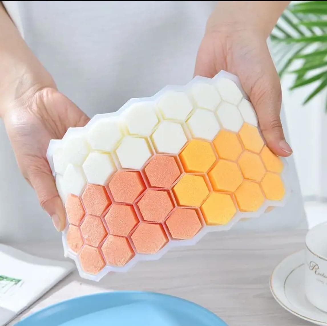Honeycomb Ice Cube Tray